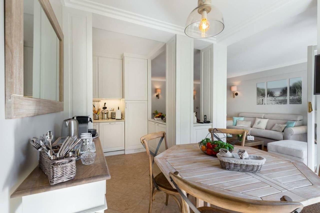 Appartement Le Corot à Beaulieu-sur-Mer Extérieur photo