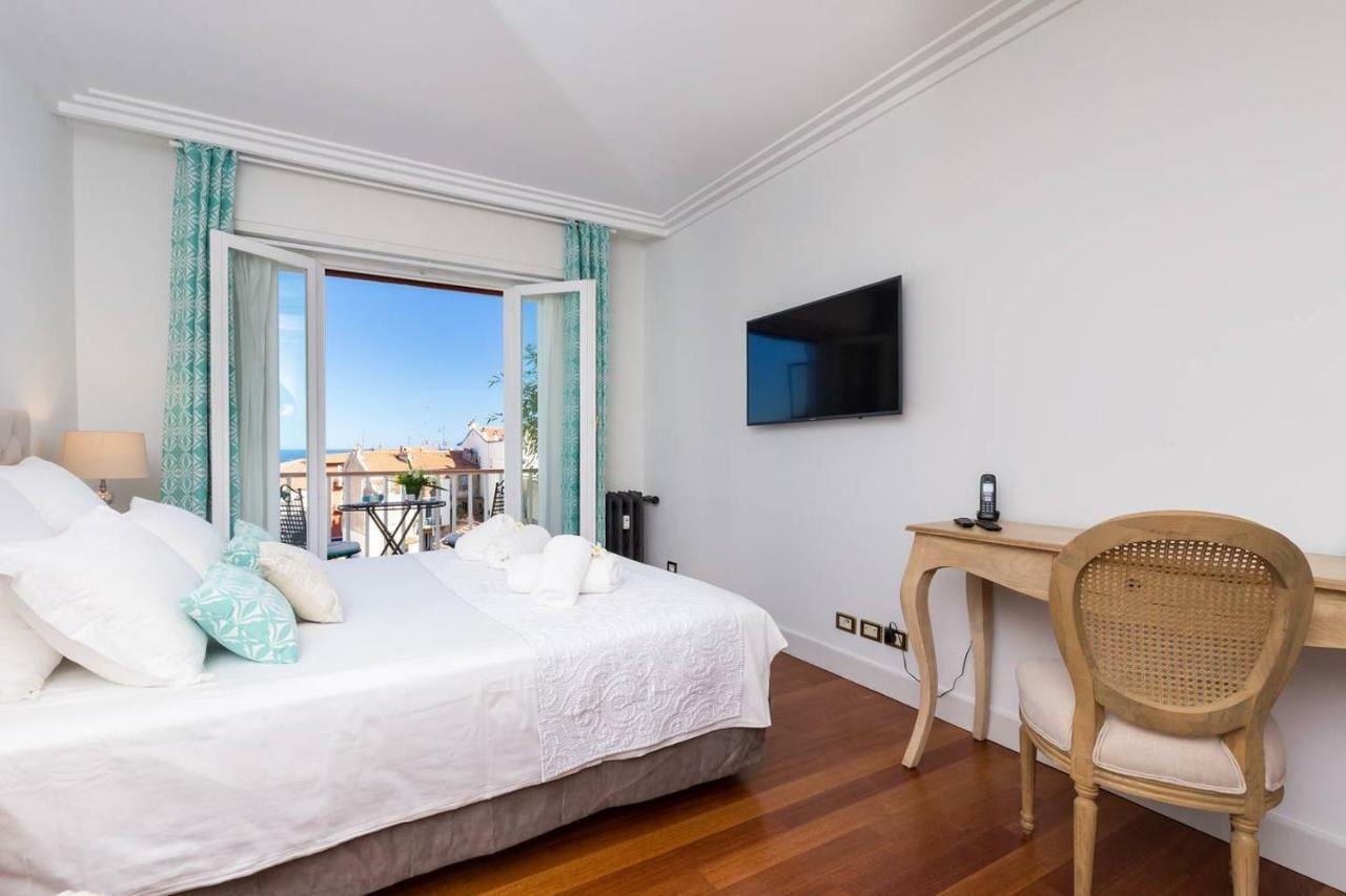 Appartement Le Corot à Beaulieu-sur-Mer Extérieur photo